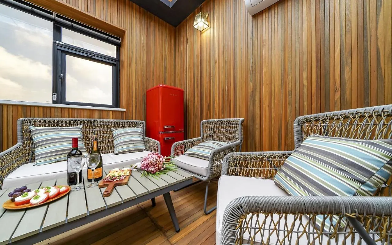 Gijangyeonhwari No,25 Hotel Busan