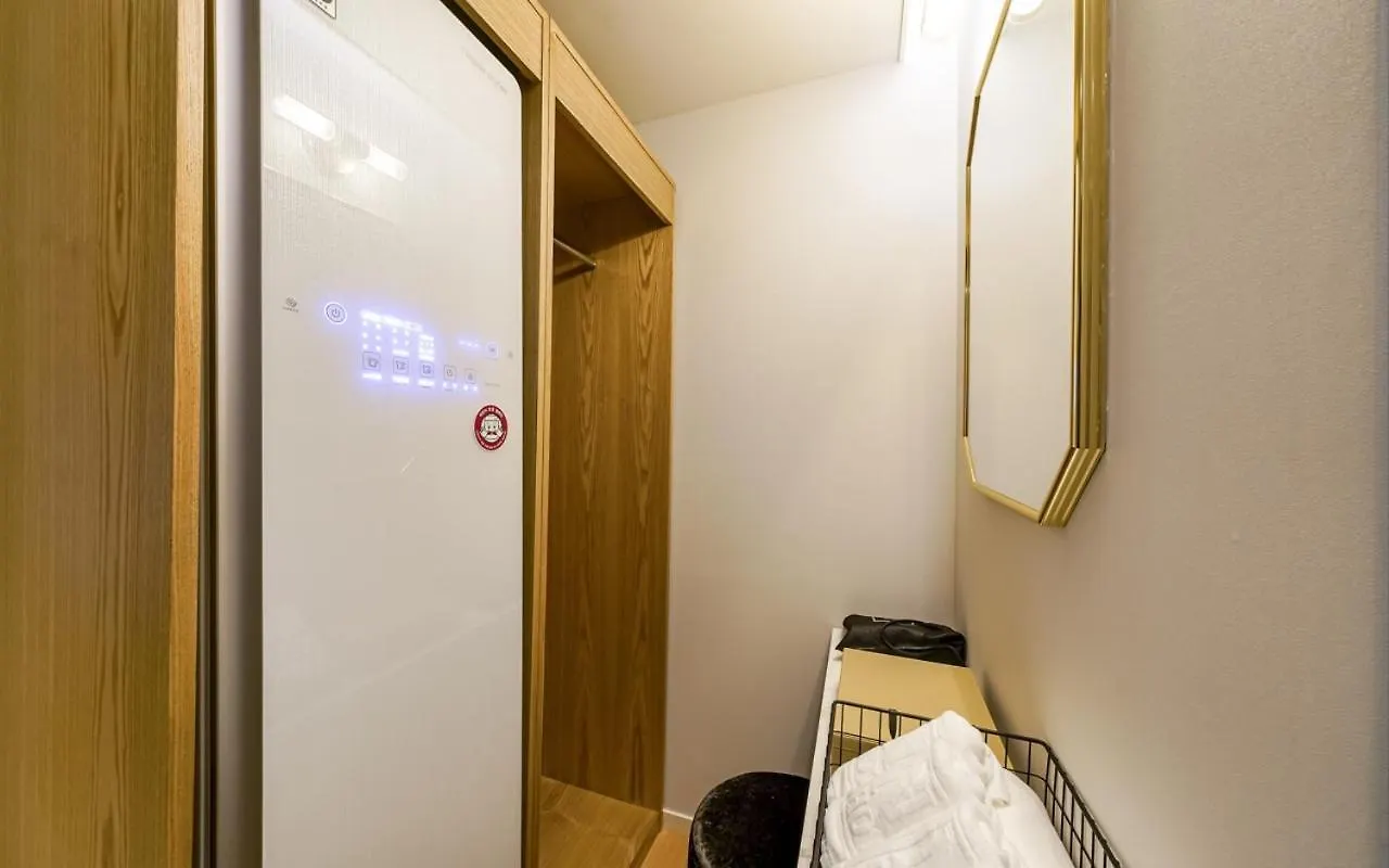 Gijangyeonhwari No,25 Hotel Busan